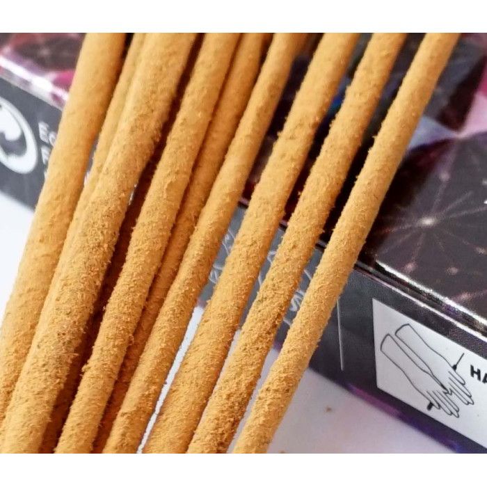 Пахощі Чорний кристал Сатья Satya Black Crystal 15 грам